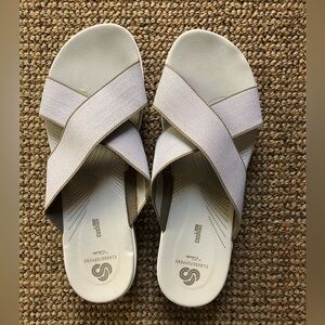 Cloudstepper slide sandal by Clarks